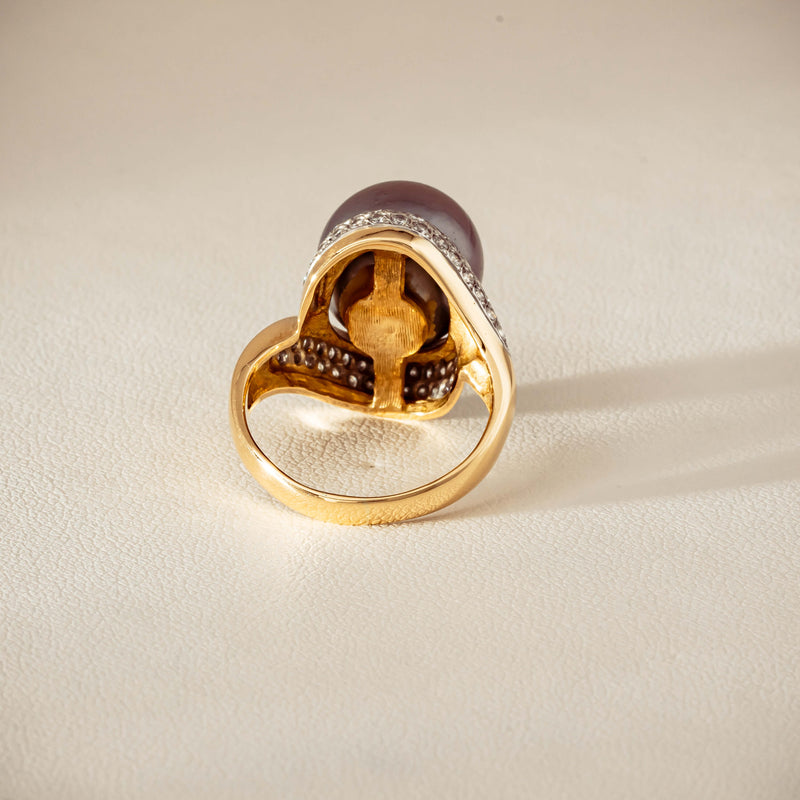 Deja Vu 18ct Yellow Gold 11.8mm Black Pearl & Diamond Ring - Ring - Walker & Hall