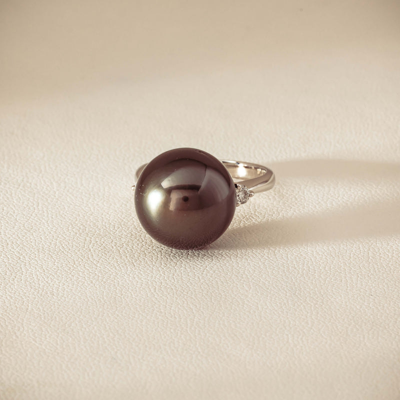 Deja Vu Platinum 13.5mm Black Pearl & Diamond Ring