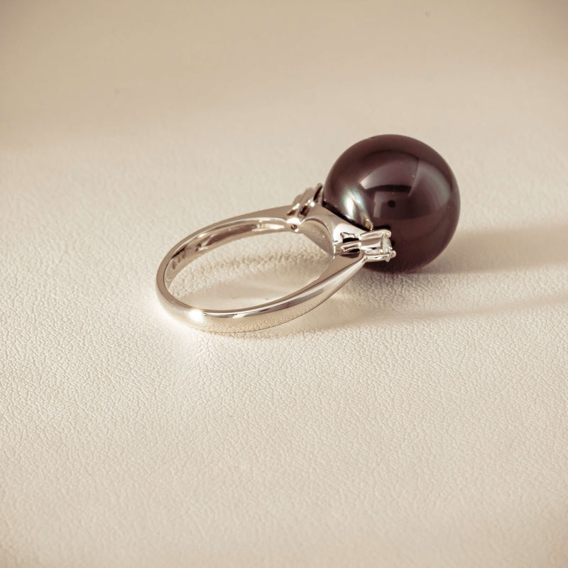Deja Vu Platinum 13.5mm Black Pearl & Diamond Ring