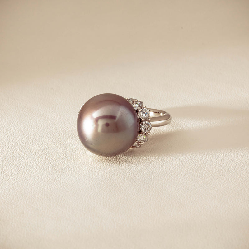 Deja Vu Platinum 16mm Black Pearl & Diamond Ring