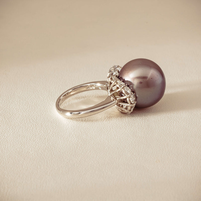 Deja Vu Platinum 16mm Black Pearl & Diamond Ring