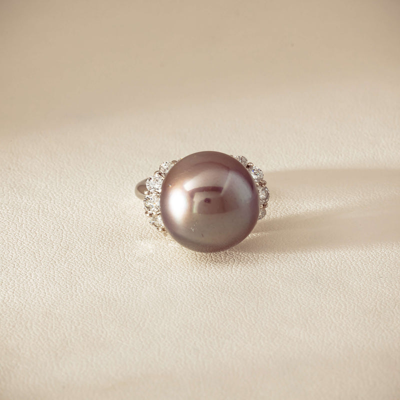 Deja Vu Platinum 16mm Black Pearl & Diamond Ring