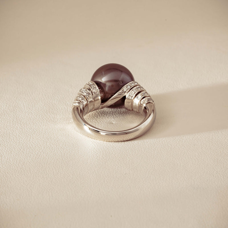 Deja Vu Platinum 13mm Black Pearl & Diamond Ring