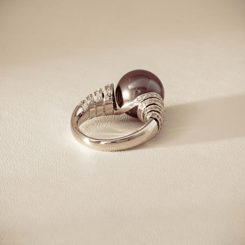Deja Vu Platinum 13mm Black Pearl & Diamond Ring
