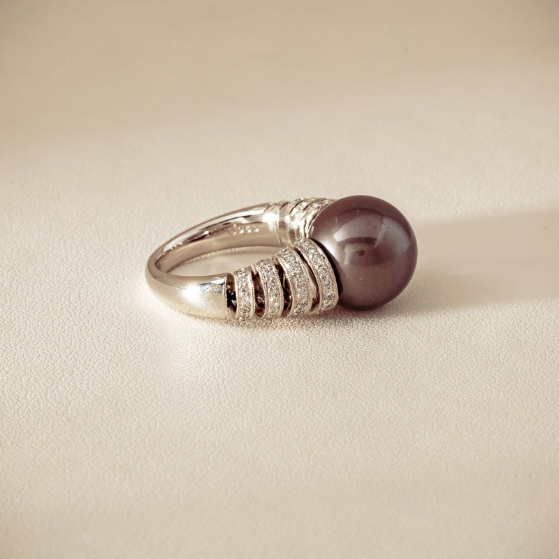 Deja Vu Platinum 13mm Black Pearl & Diamond Ring