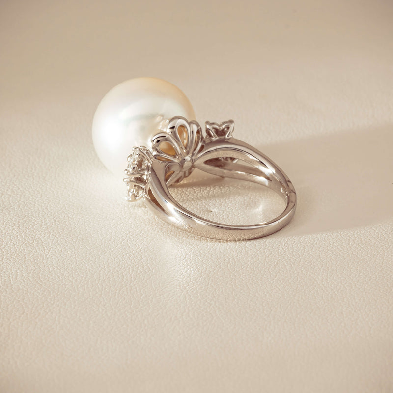 Deja Vu Platinum 15.1mm South Sea Pearl & Diamond Ring