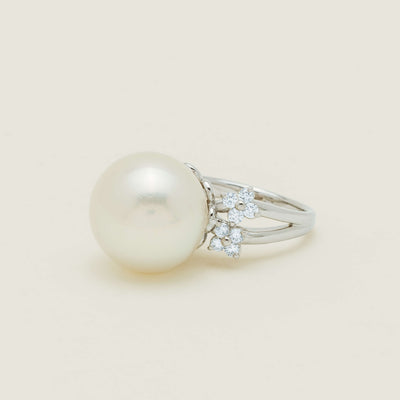 Deja Vu Platinum 15.1mm South Sea Pearl & Diamond Ring