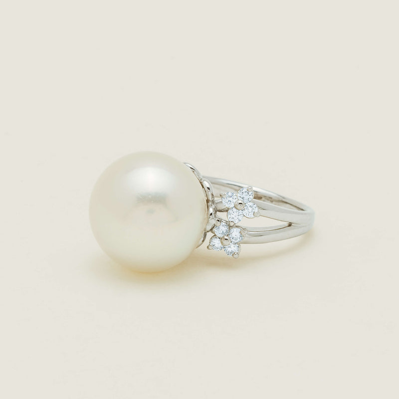 Deja Vu Platinum 15.1mm South Sea Pearl & Diamond Ring