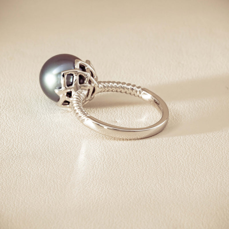 18ct White Gold 10.9mm Black Pearl Selene Ring - Ring - Walker & Hall