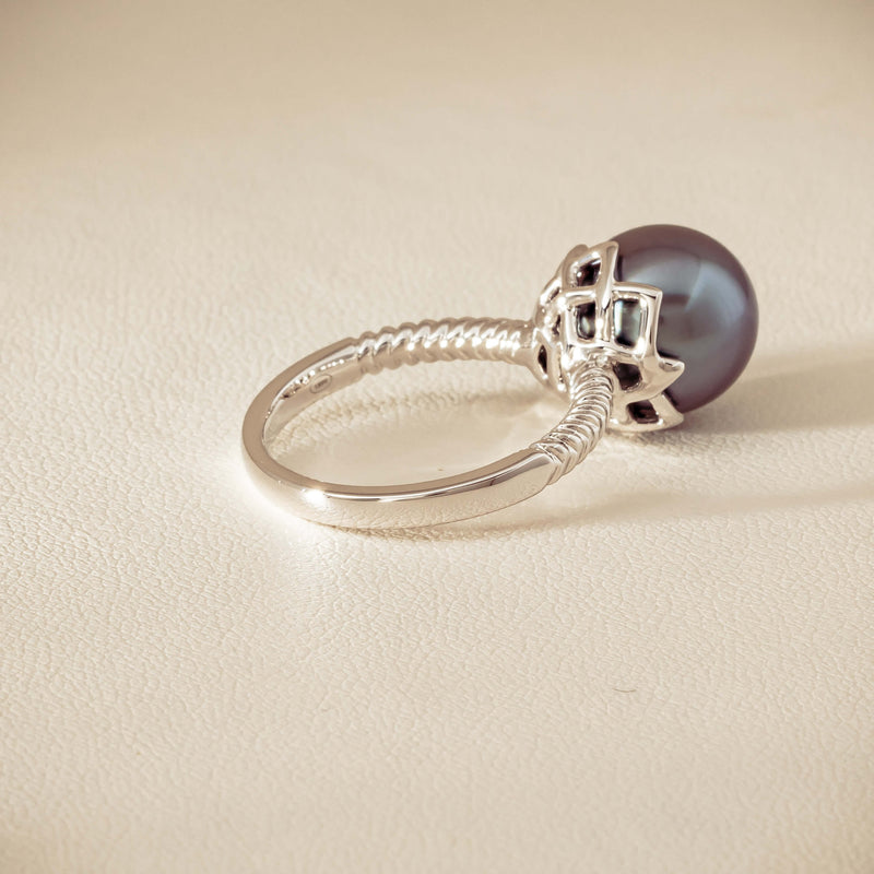 18ct White Gold 10.9mm Black Pearl Selene Ring - Ring - Walker & Hall