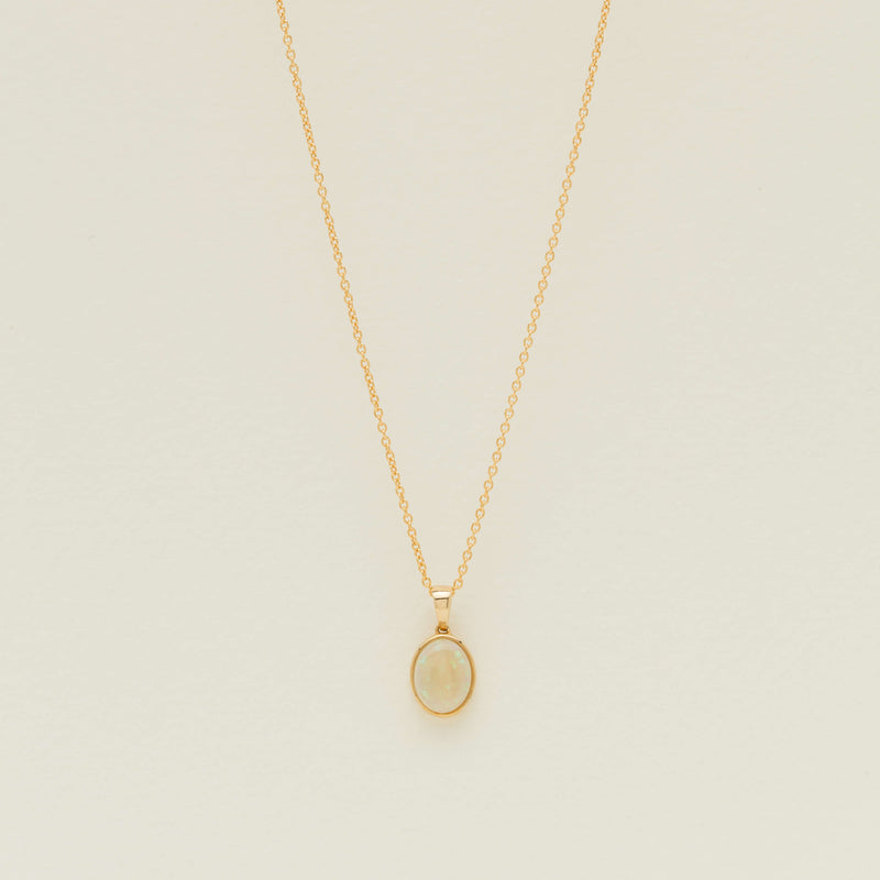 14ct Yellow Gold .95ct Opal Cabochon Pendant
