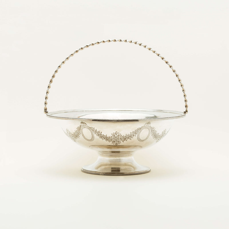 Vintage Sterling Silver Fruit Basket - Sheffield 1909 - Silverware - Walker & Hall