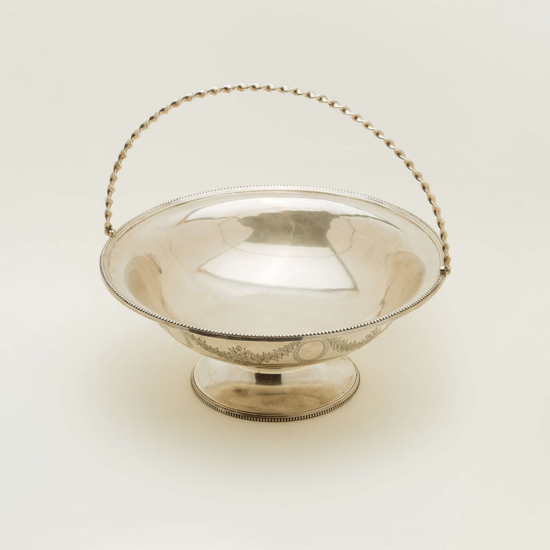 Vintage Sterling Silver Fruit Basket - Sheffield 1909 - Silverware - Walker & Hall
