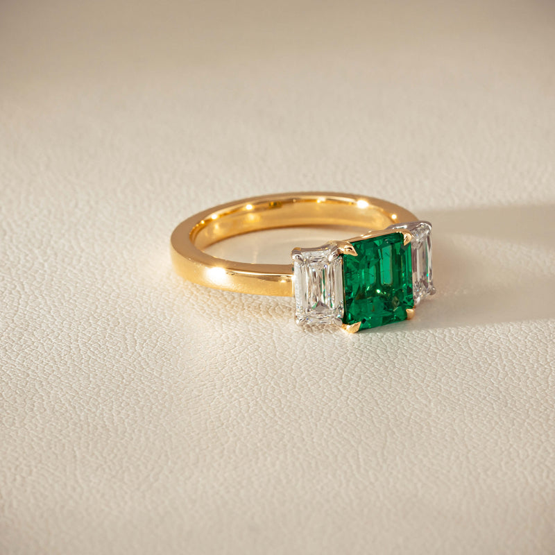 18ct Yellow Gold 1.39ct Emerald & Diamond Odyssey Ring - Ring - Walker & Hall