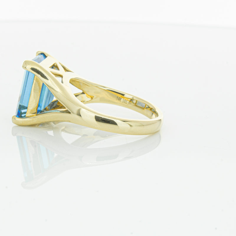 14ct Yellow Gold Blue Topaz Verona Ring-Ring-Walker & Hall