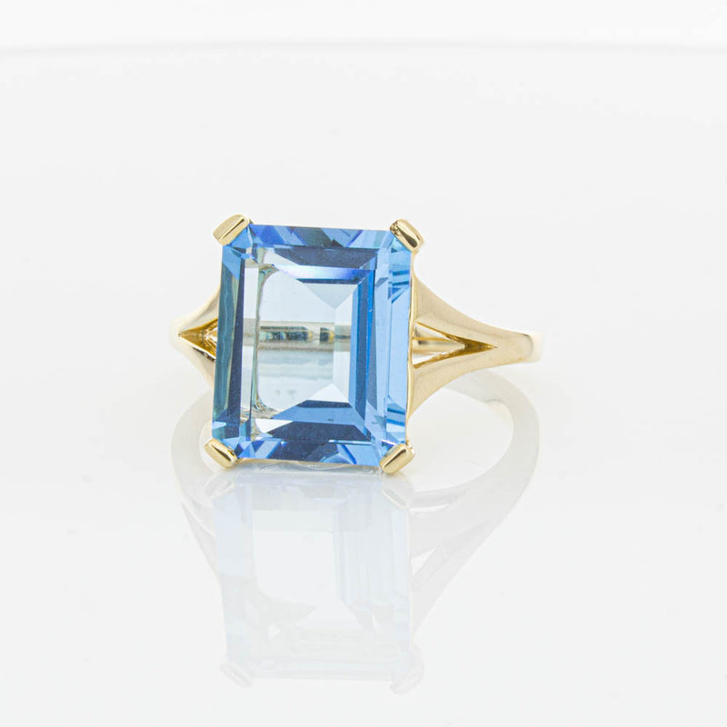 14ct Yellow Gold Blue Topaz Juliet Ring-Ring-Walker & Hall