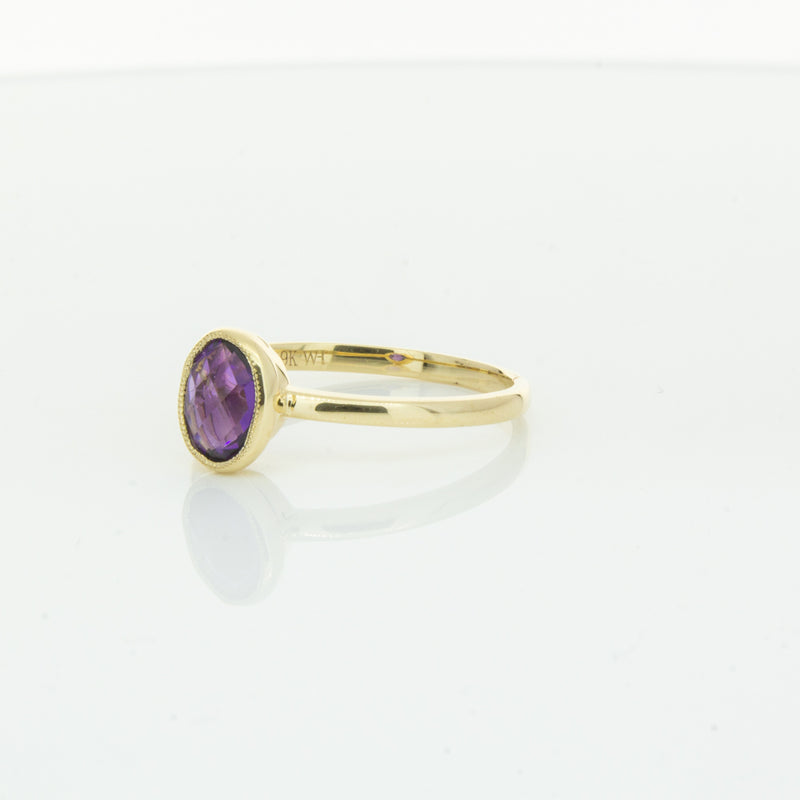 9ct Yellow Gold Amethyst Lavender Ring-Ring-Walker & Hall