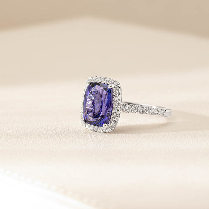18ct White Gold Tanzanite & Diamond Sierra Ring-Ring-Walker & Hall