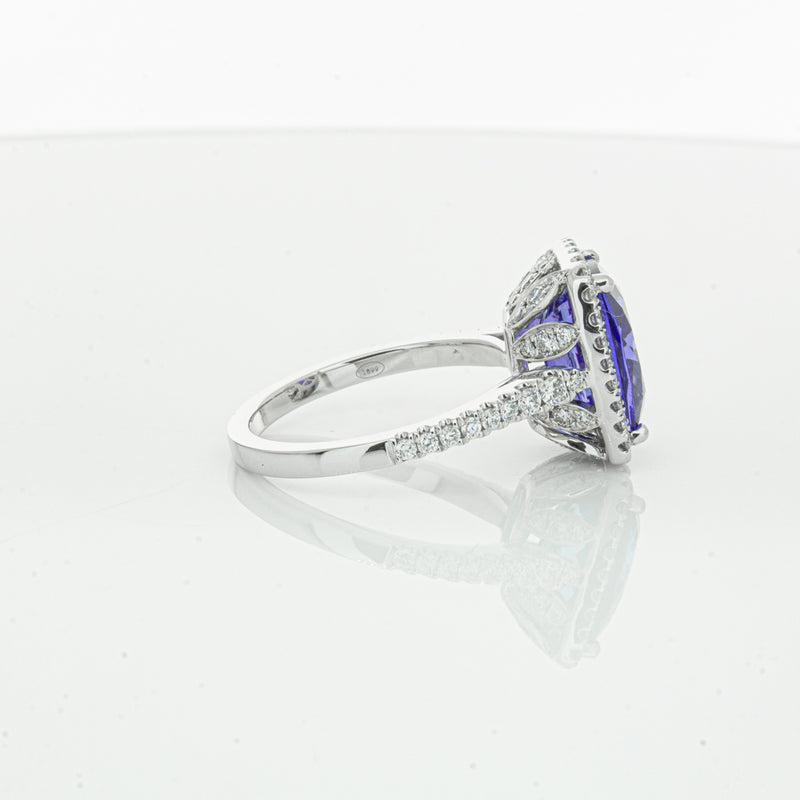 18ct White Gold Tanzanite & Diamond Sierra Ring-Ring-Walker & Hall