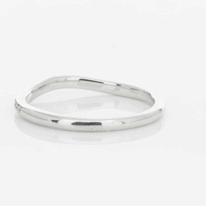18ct White Gold .15ct Diamond Grace Band-Ring-Walker & Hall