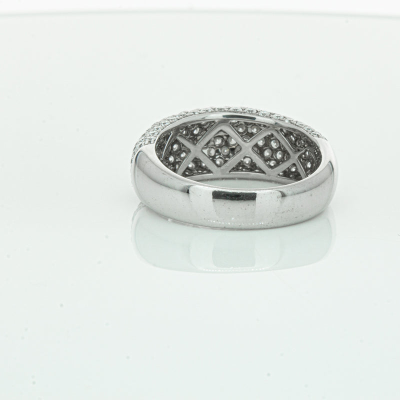 18ct White Gold 1.89ct Diamond Band-Ring-Walker & Hall