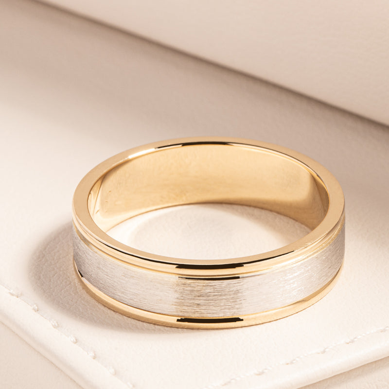 9ct Yellow & White Gold 6mm Ring-Ring-Walker & Hall